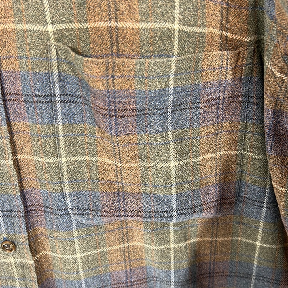 Robert Talbott Plaid Button Down Size Medium - image 4